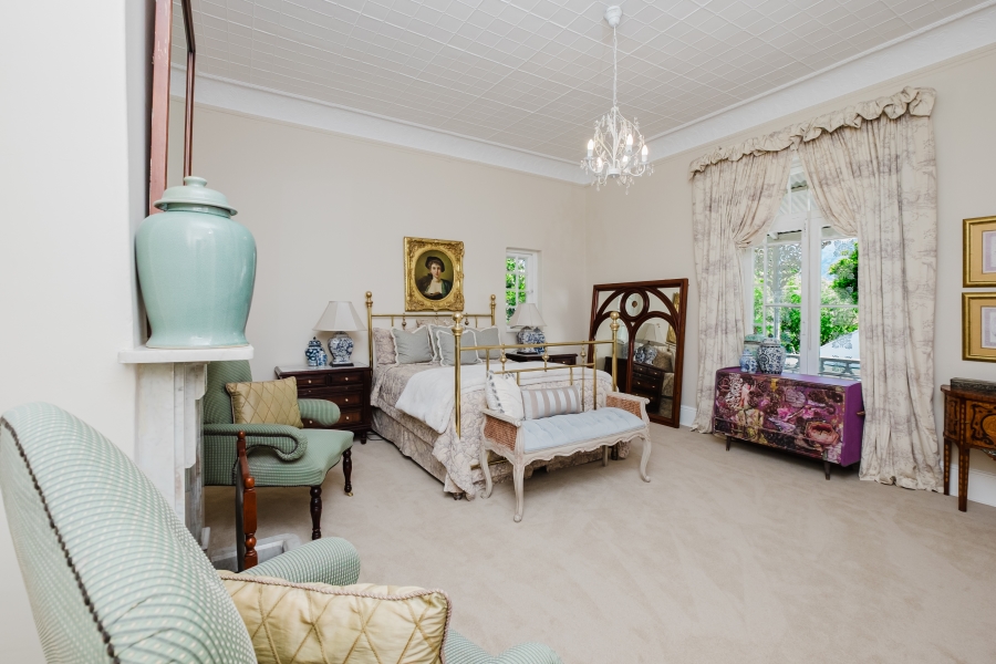 4 Bedroom Property for Sale in Claremont Western Cape